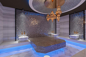 Royal Grand Exclusive