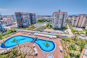 Квартира с видом на жительство в CRYSTAL PARK II